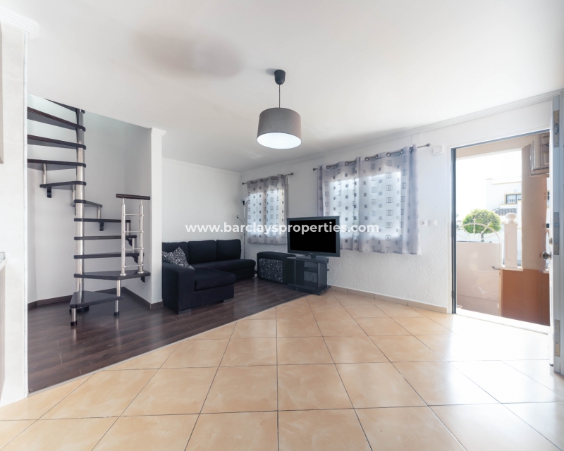 Resale - Reihenhaus - Urb. La Marina