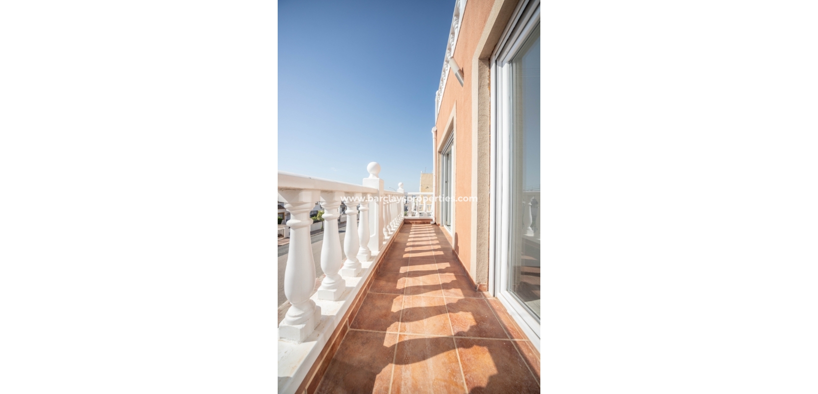 Resale - Reihenhaus - Urb. La Marina