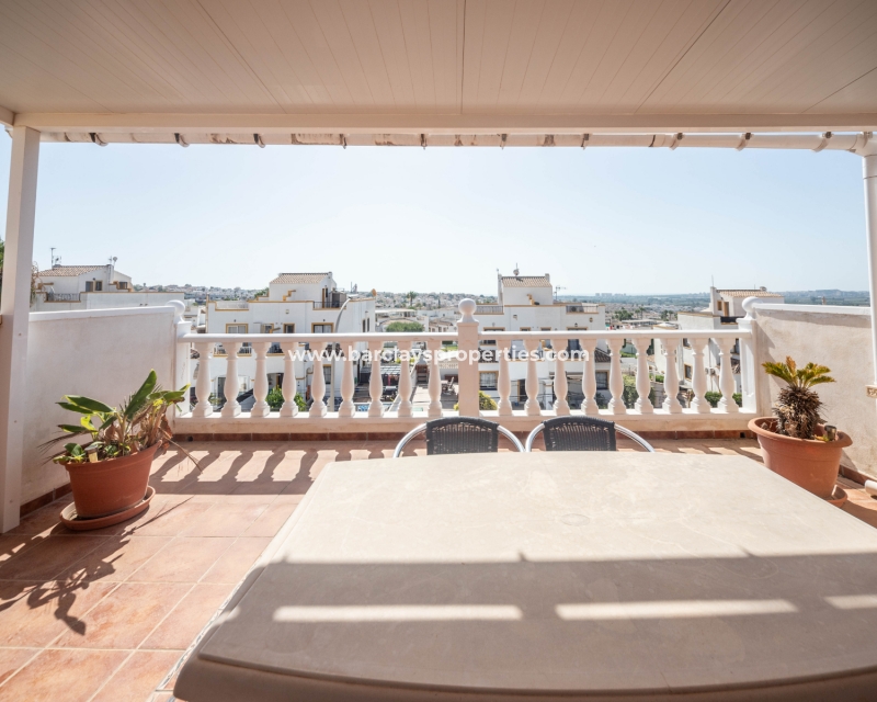 Resale - Reihenhaus - Urb. La Marina