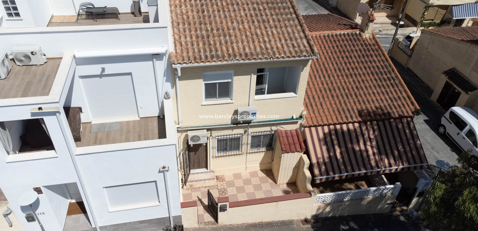 Resale - Reihenhaus - Urb. La Marina