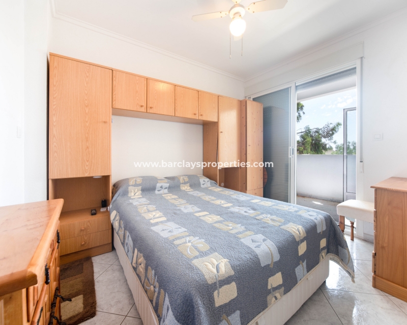 Resale - Reihenhaus - Urb. La Marina