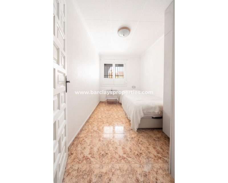 Resale - Reihenhaus - Urb. La Marina