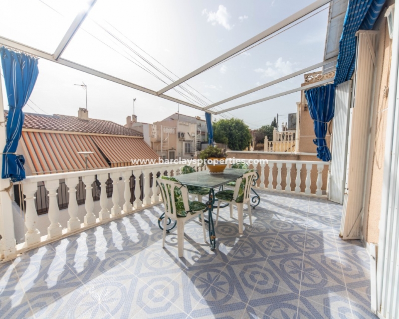 Resale - Reihenhaus - Urb. La Marina