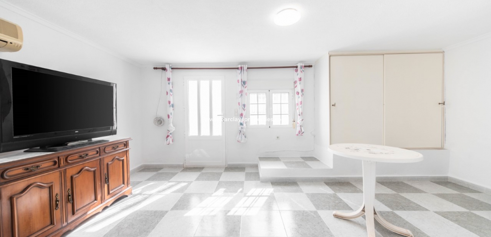 Resale - Reihenhaus - Urb. La Marina