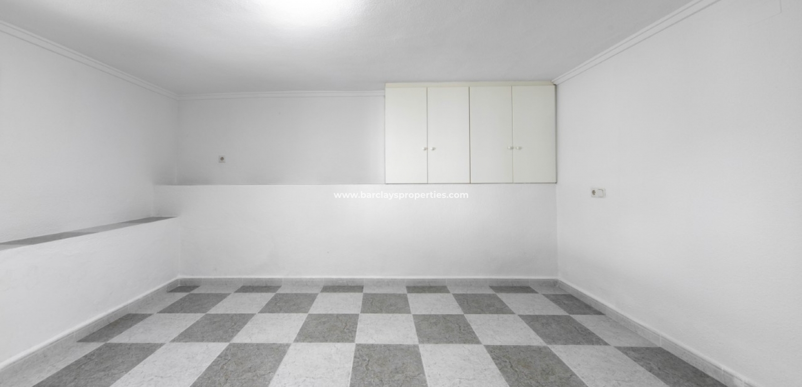 Resale - Reihenhaus - Urb. La Marina