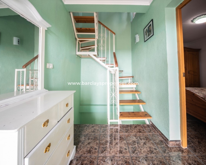 Resale - Reihenhaus - Urb. La Marina