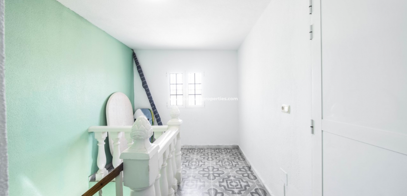 Resale - Reihenhaus - Urb. La Marina