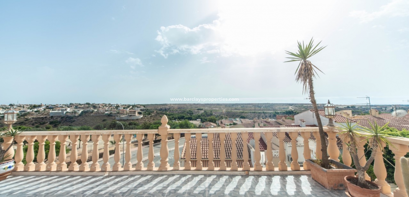 Resale - Reihenhaus - Urb. La Marina