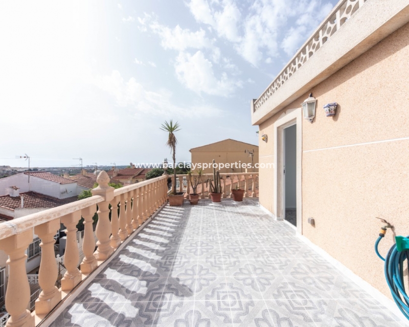 Resale - Reihenhaus - Urb. La Marina