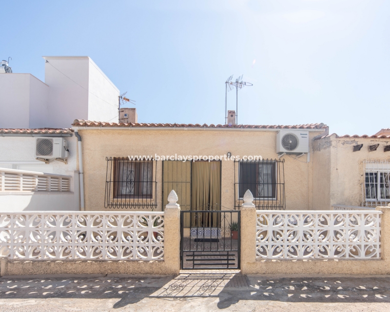 Resale - Reihenhaus - Urb. La Marina