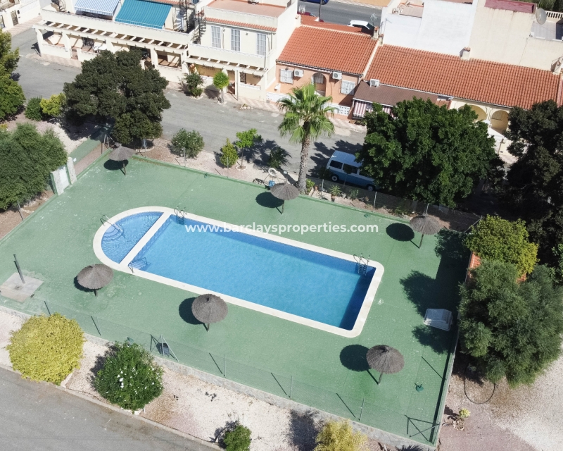 Resale - Reihenhaus - Urb. La Marina