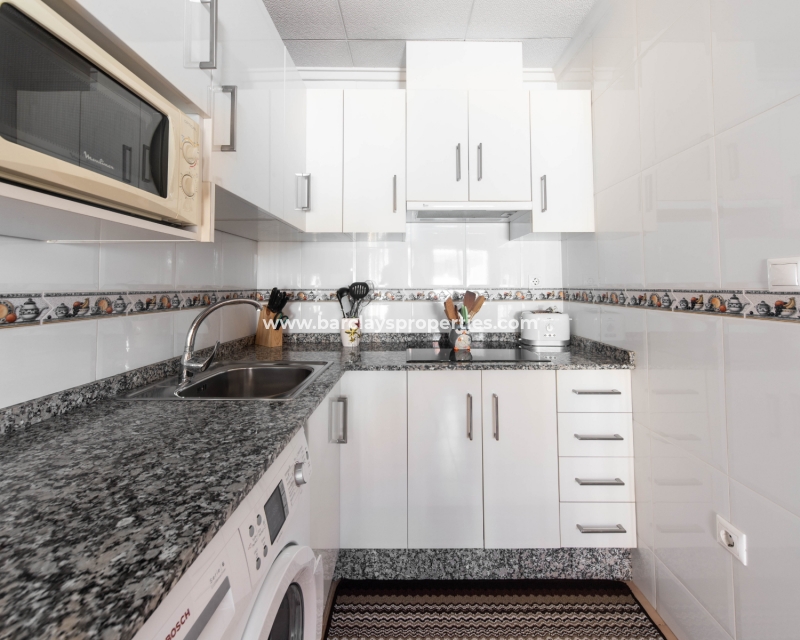 Resale - Reihenhaus - Urb. La Marina