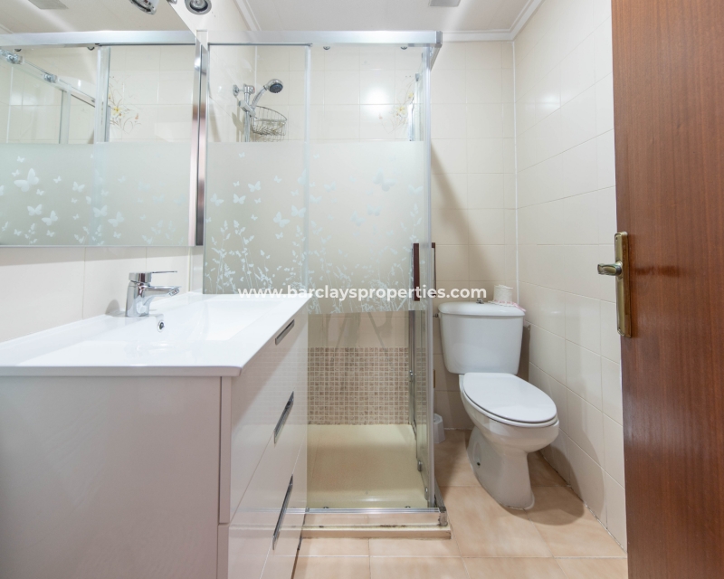 Resale - Reihenhaus - Urb. La Marina