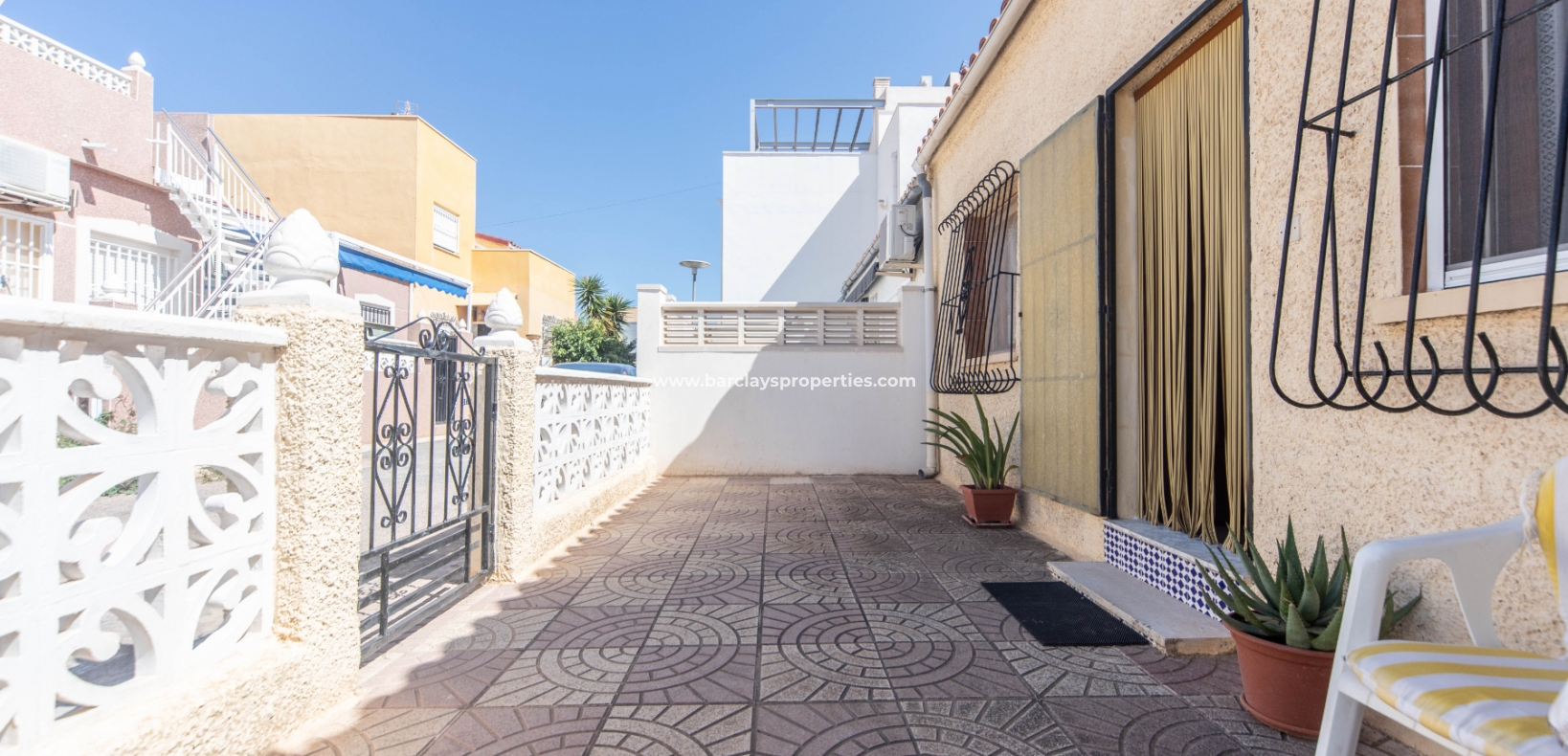 Resale - Reihenhaus - Urb. La Marina