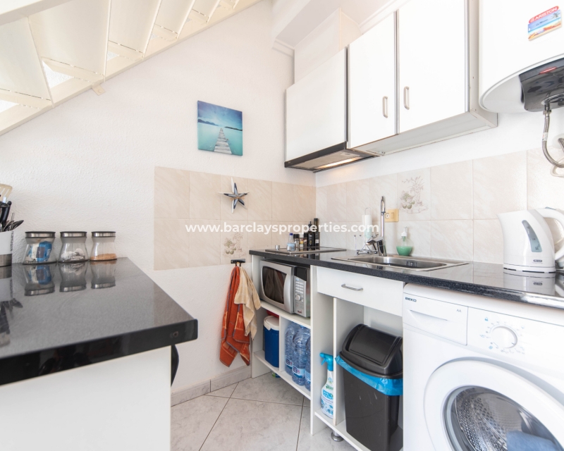 Resale - Reihenhaus - Urb. La Marina