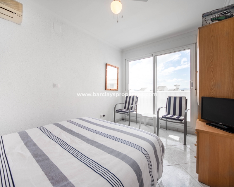 Resale - Reihenhaus - Urb. La Marina