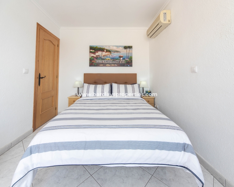 Resale - Reihenhaus - Urb. La Marina