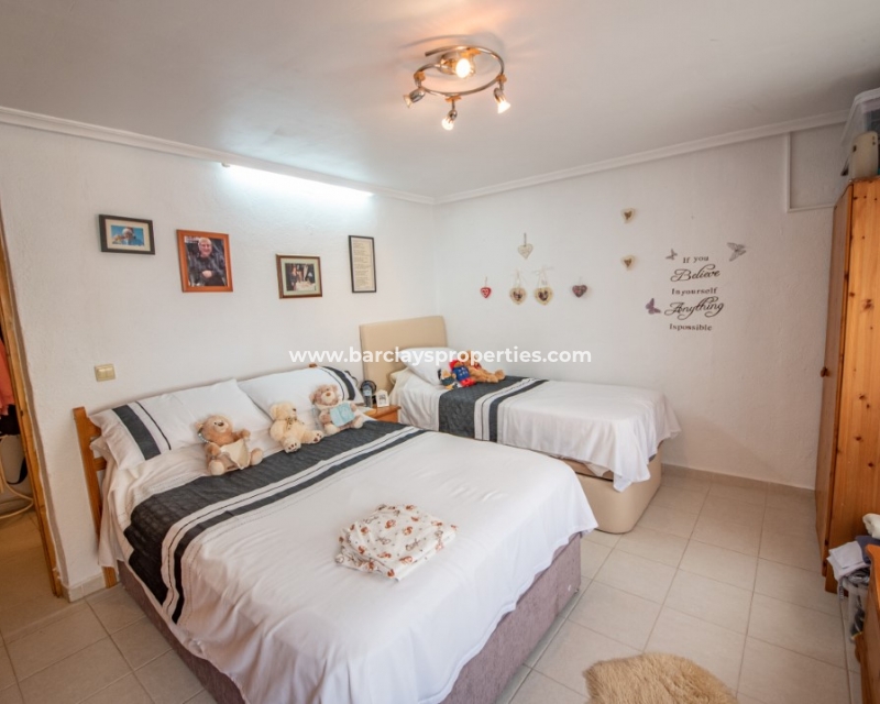 Resale - Reihenhaus - Urb. La Marina