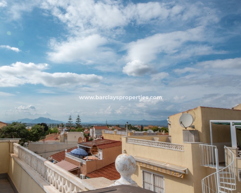 Resale - Reihenhaus - Urb. La Marina