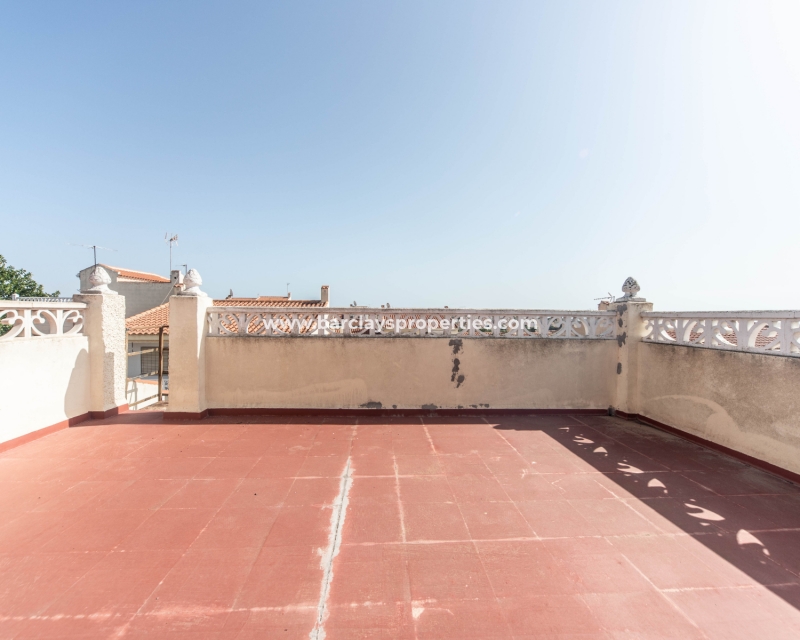 Resale - Reihenhaus - Urb. La Marina