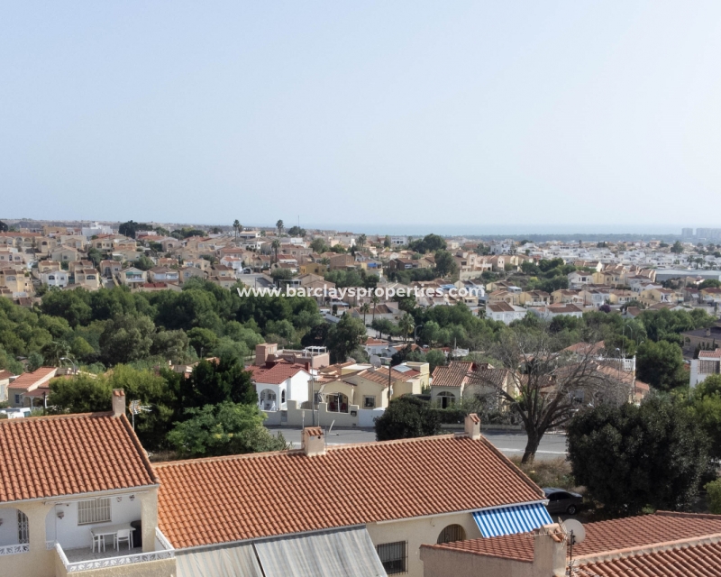 Resale - Reihenhaus - Urb. La Marina