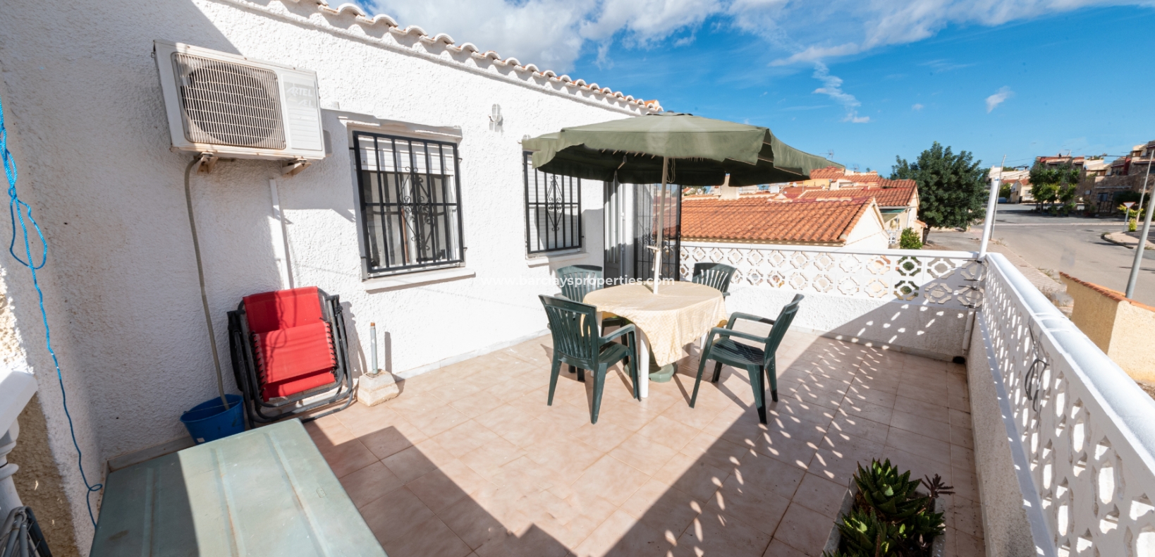 Resale - Reihenhaus - Urb. La Marina