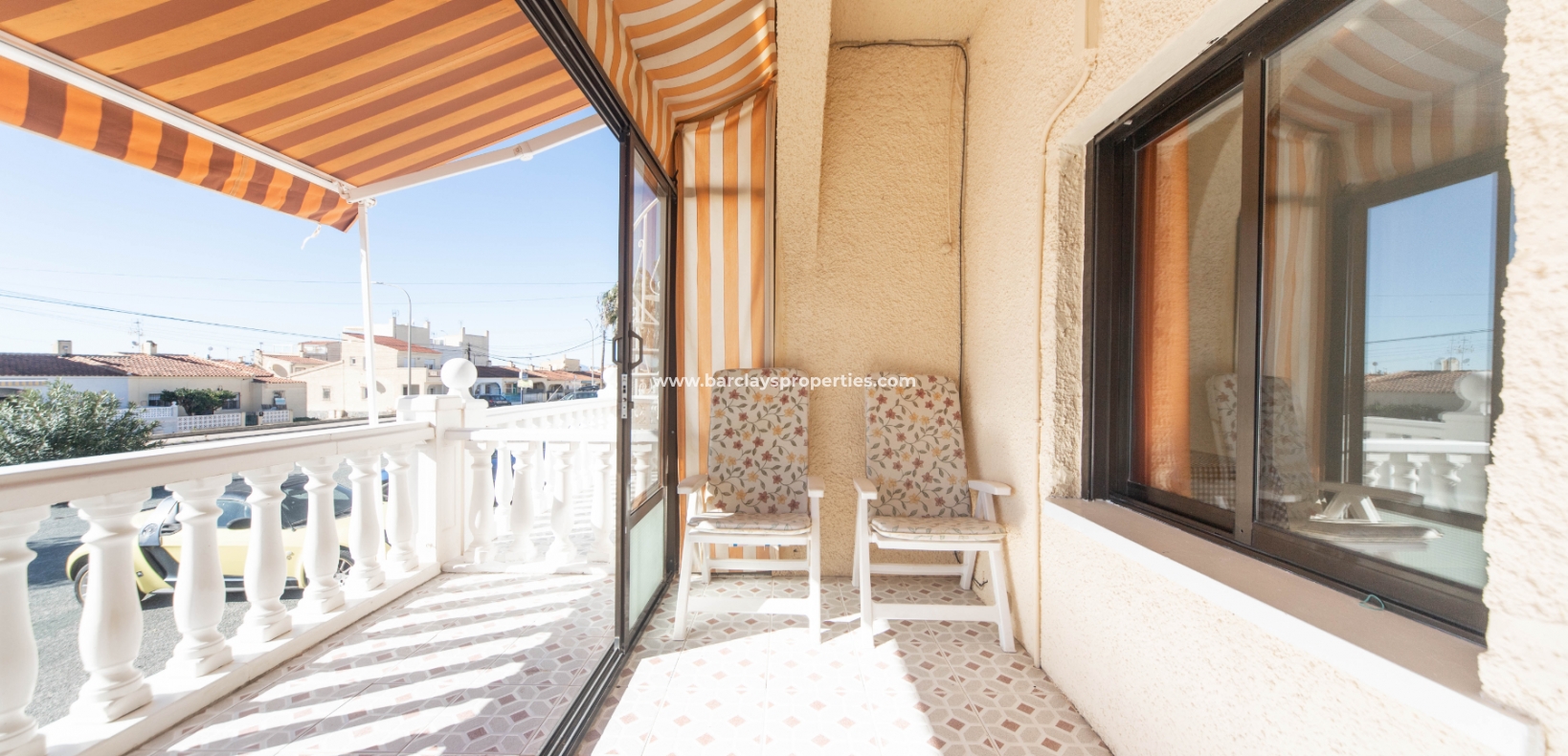 Resale - Reihenhaus - Urb. La Marina