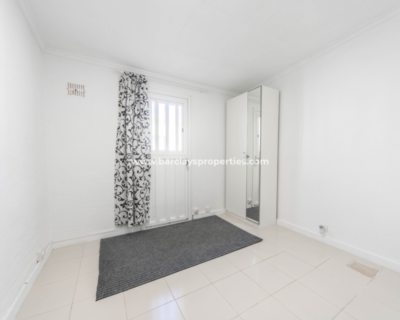 Resale - Reihenhaus - Urb. La Marina