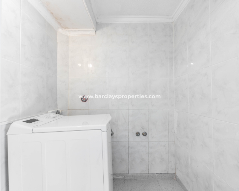 Resale - Reihenhaus - Urb. La Marina