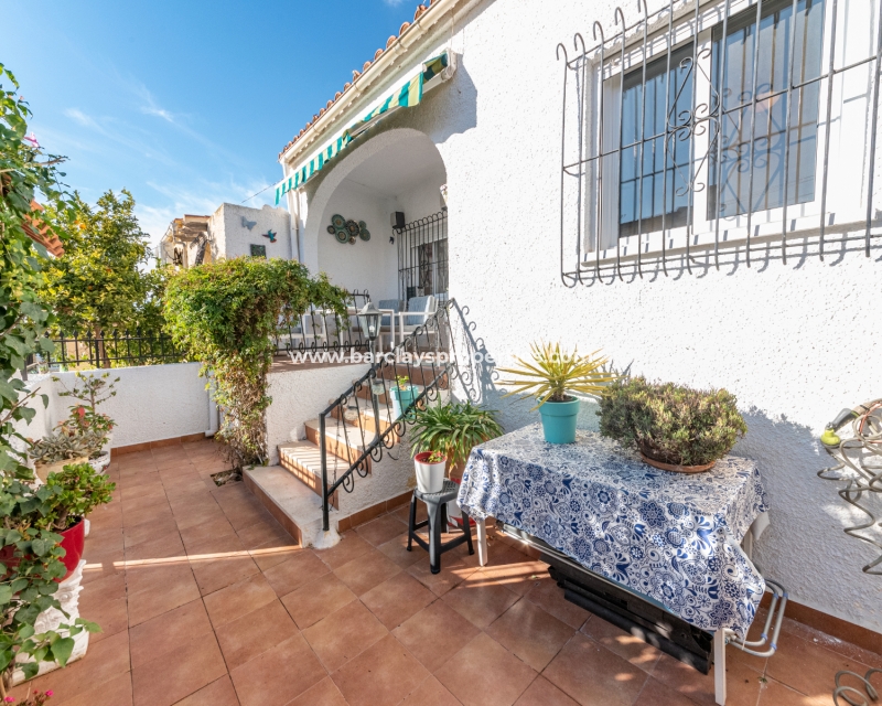 Resale - Reihenhaus - Urb. La Marina