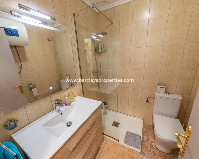 Resale - Reihenhaus - Urb. La Marina