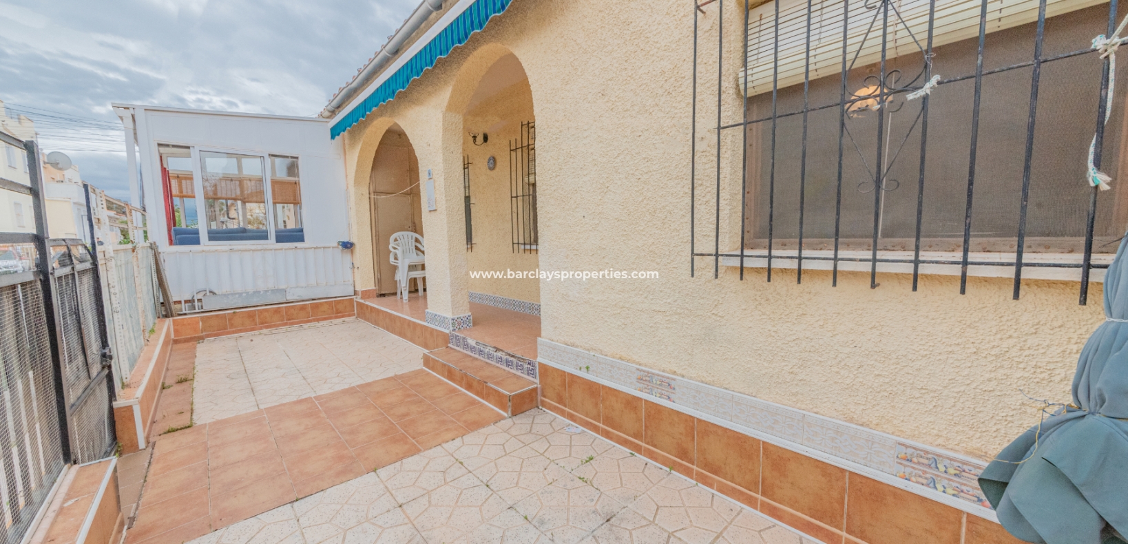 Resale - Reihenhaus - Urb. La Marina