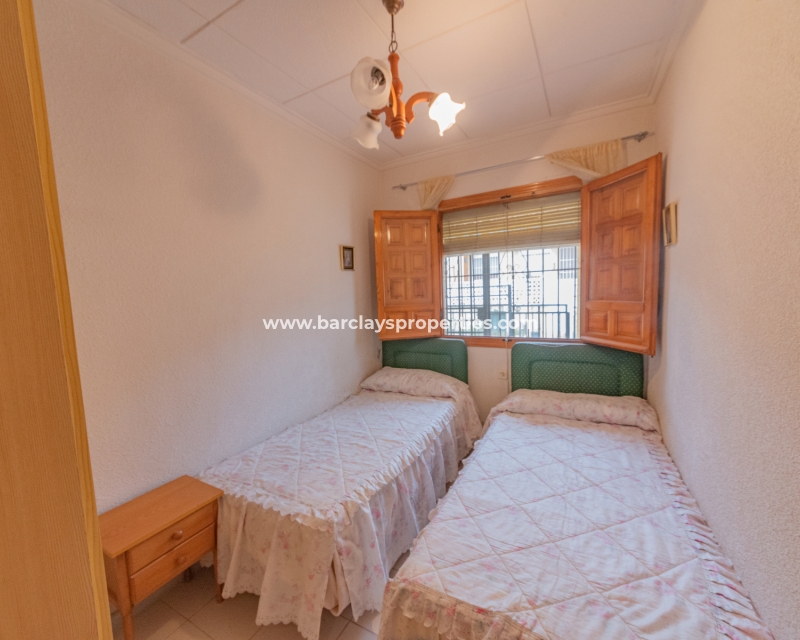 Resale - Reihenhaus - Urb. La Marina