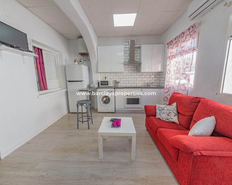 Resale - Reihenhaus - Urb. La Marina