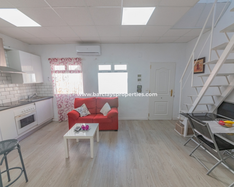 Resale - Reihenhaus - Urb. La Marina