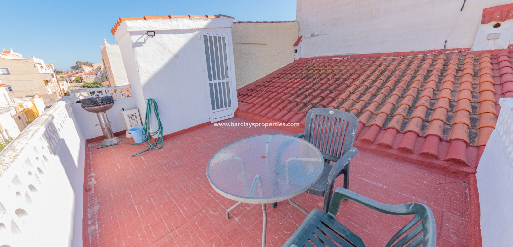 Resale - Reihenhaus - Urb. La Marina