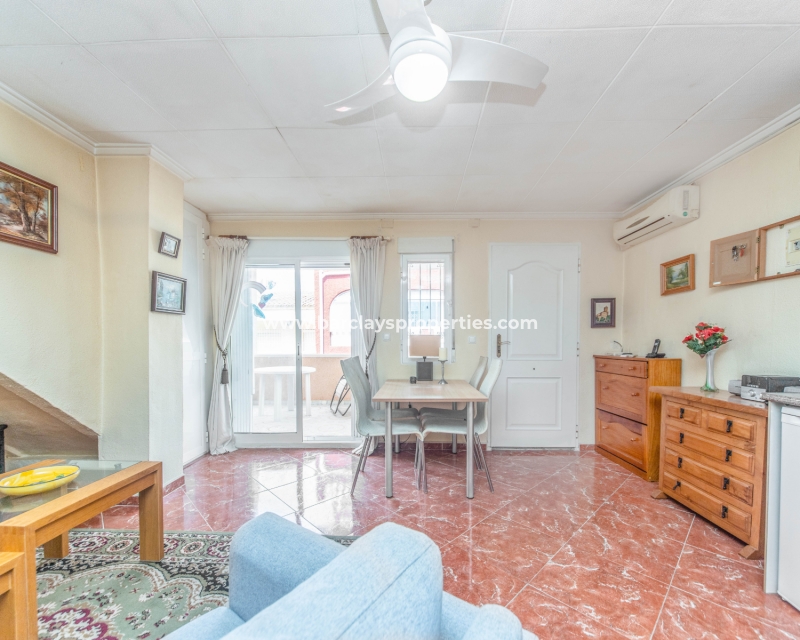 Resale - Reihenhaus - Urb. La Marina