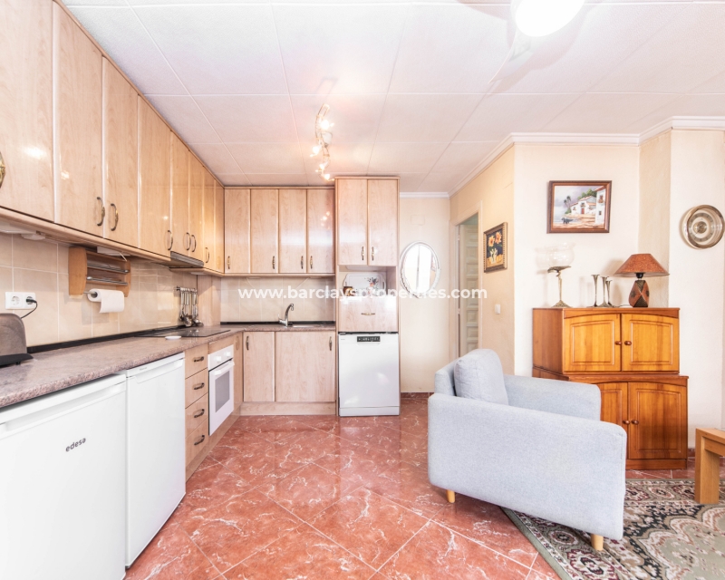 Resale - Reihenhaus - Urb. La Marina