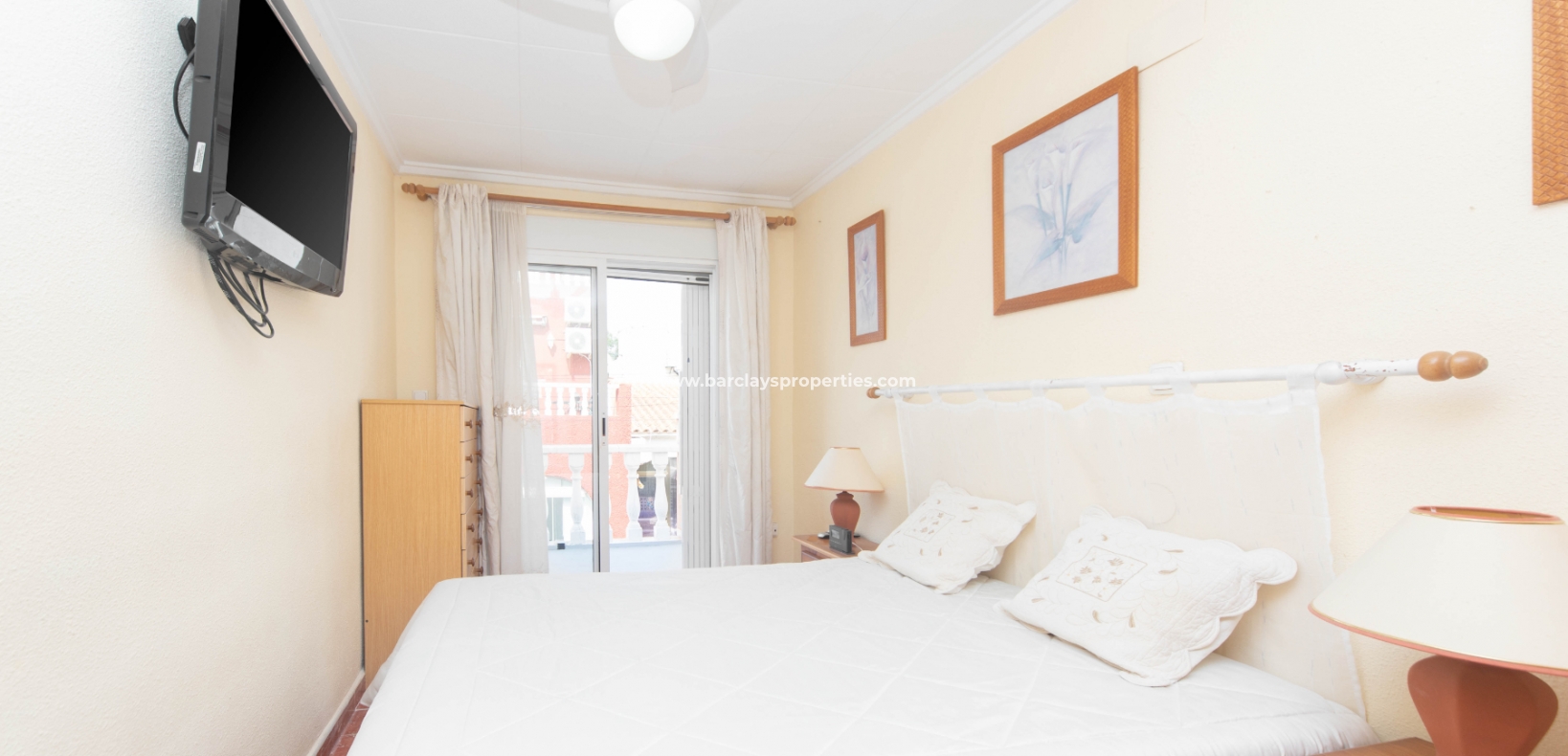 Resale - Reihenhaus - Urb. La Marina