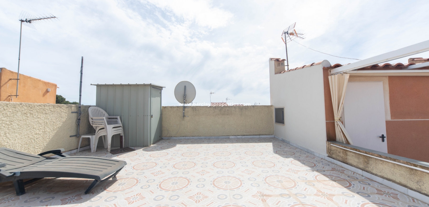 Resale - Reihenhaus - Urb. La Marina