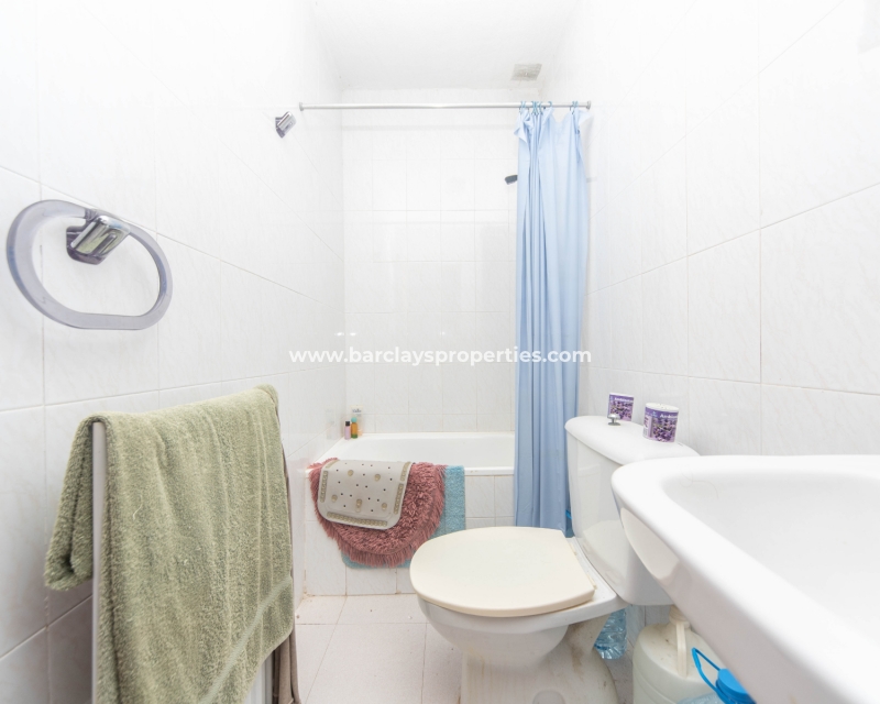 Resale - Reihenhaus - Urb. La Marina