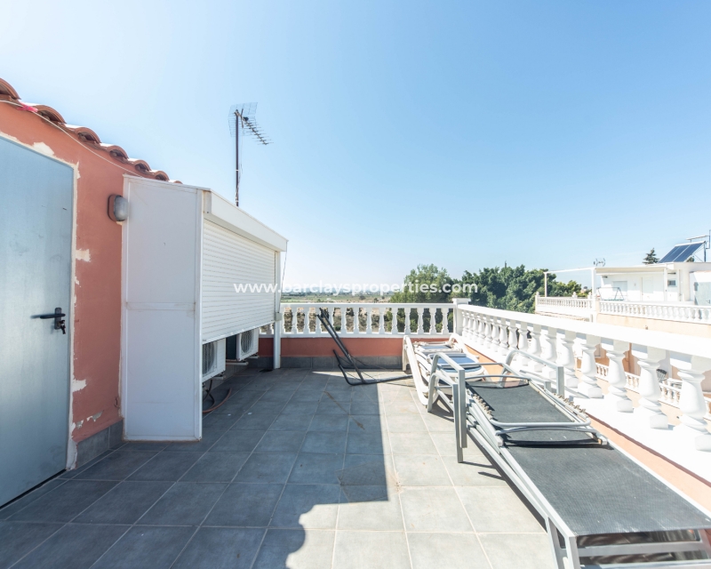 Resale - Reihenhaus - Urb. La Marina