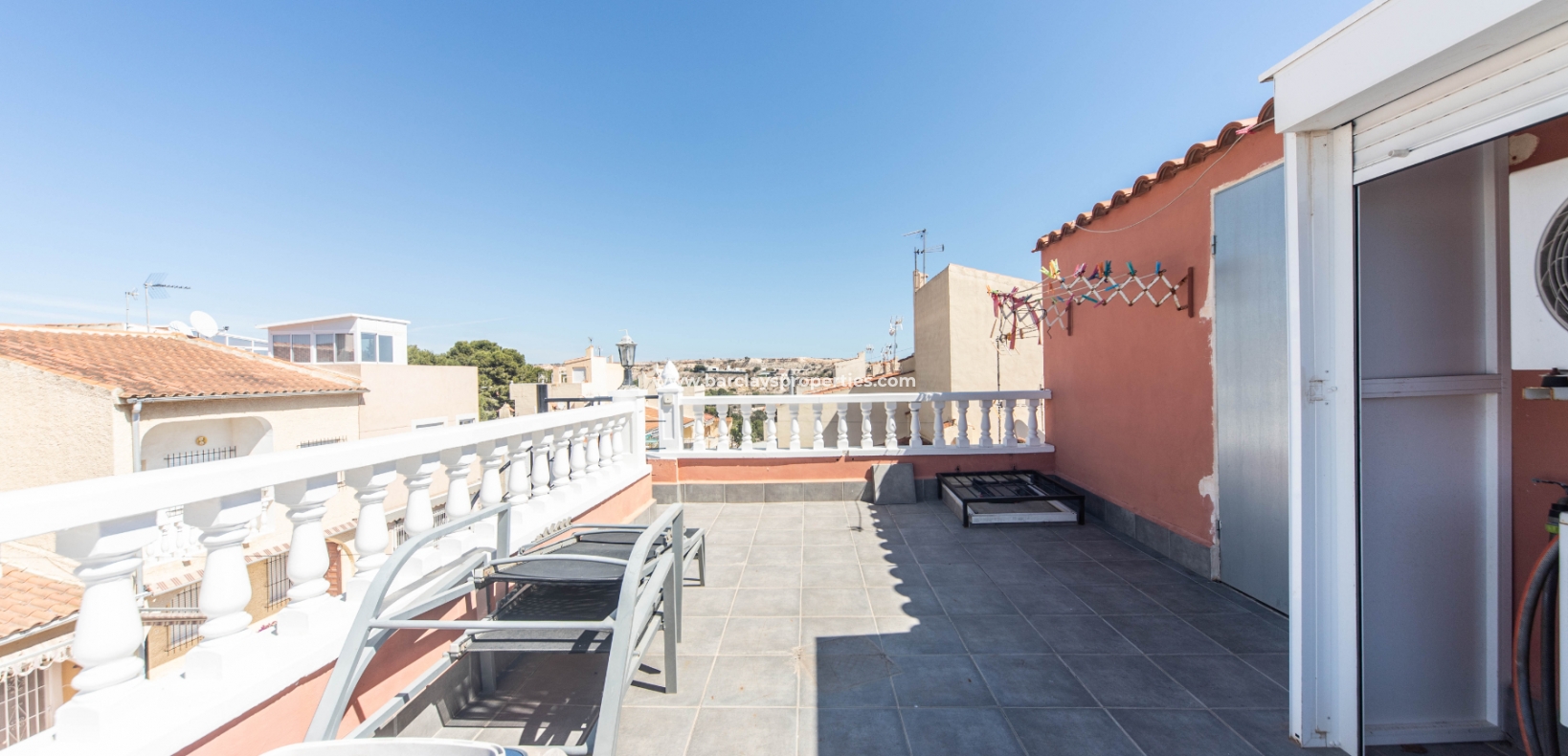 Resale - Reihenhaus - Urb. La Marina