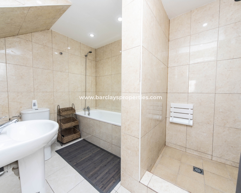 Resale - Reihenhaus - Urb. La Marina