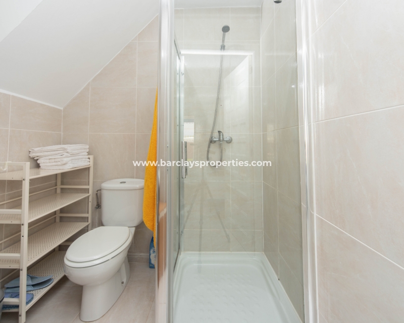 Resale - Reihenhaus - Urb. La Marina