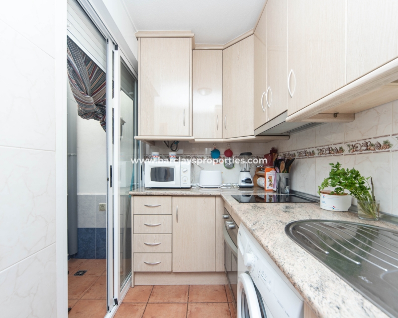 Resale - Reihenhaus - Urb. La Marina