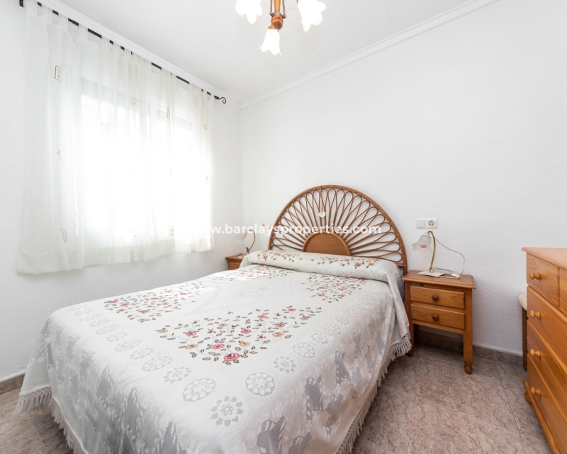 Resale - Reihenhaus - Urb. La Marina