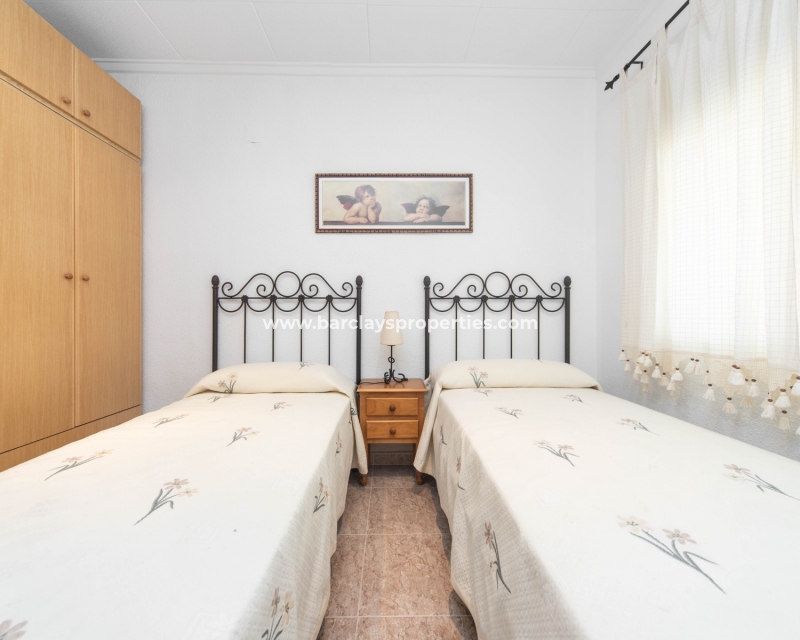 Resale - Reihenhaus - Urb. La Marina