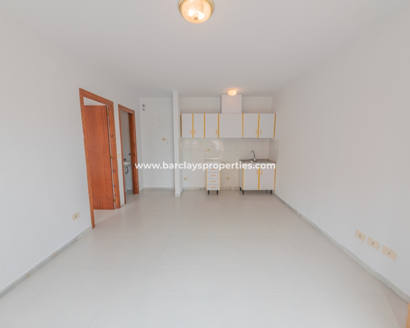 Resale - Reihenhaus - Urb. La Marina