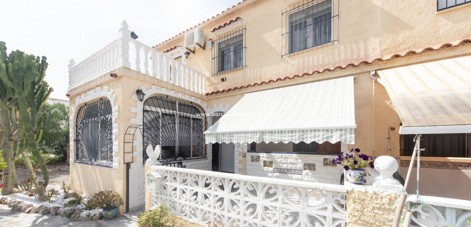 Resale - Reihenhaus - Urb. La Marina